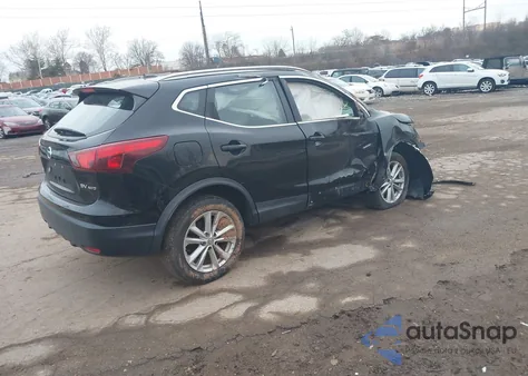 2017 Nissan Rogue Sport Sv z USA, uszkodzony, nr VIN JN1BJ1CR9HW142753